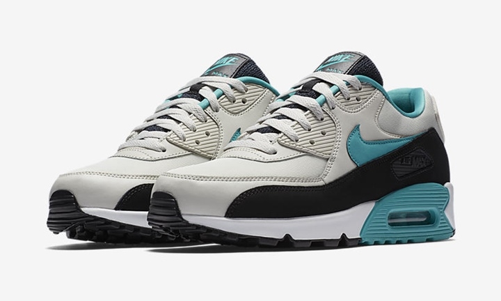 NIKE AIR MAX 90 ESSENTIAL 23.5cm