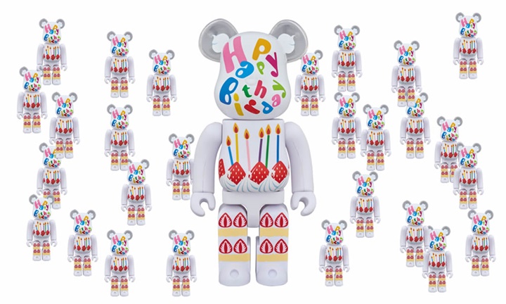 バースデーケーキのデザインがプリントされたBE@RBRICK グリーティング 誕生日2 PLUS 100%/400%が4月発売 (ベアブリック)