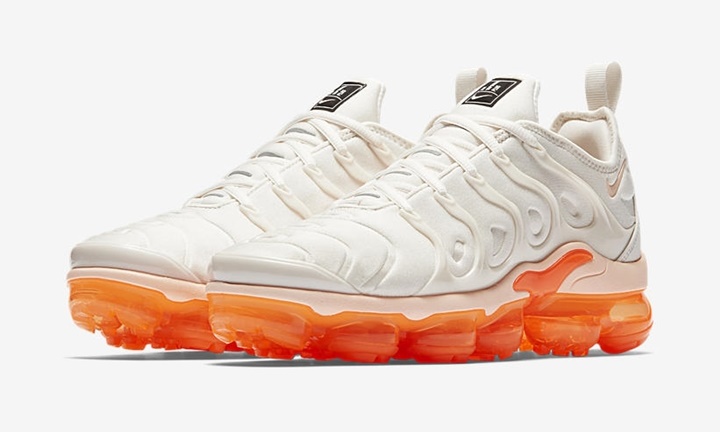 NIKE WMNS AIR VAPORMAX PLUS White Orange AO4550 005 Fullress
