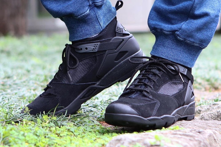 Nike Air Revaderchi all black