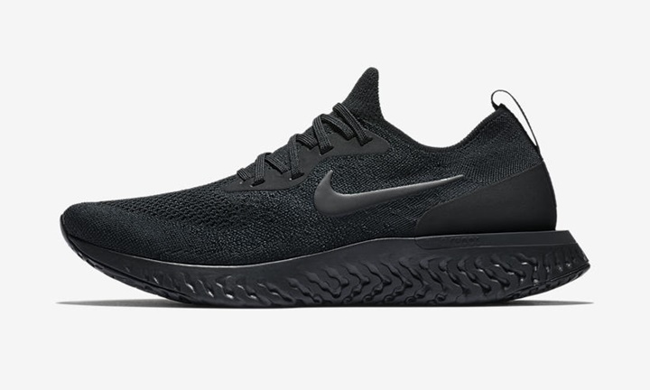 nike react flyknit triple black