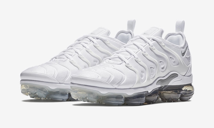 【オフィシャルイメージ】ナイキ エア ヴェイパーマックス プラス “ピュア プラチナム” (NIKE AIR VAPORMAX PLUS “Pure Platinum”) [924453-102]