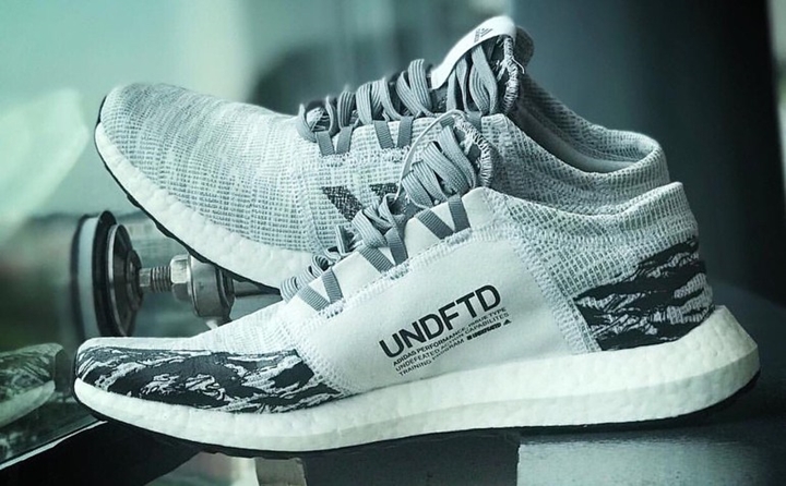 【リーク】UNDEFEATED × adidas PURE BOOST GO (アンディフィーテッド アディダス ピュア ブースト ゴー)