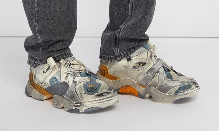 matchesfashion 限定！VETEMENTS × REEBOK Genetically Modified Pump (ヴェトモン リーボック)