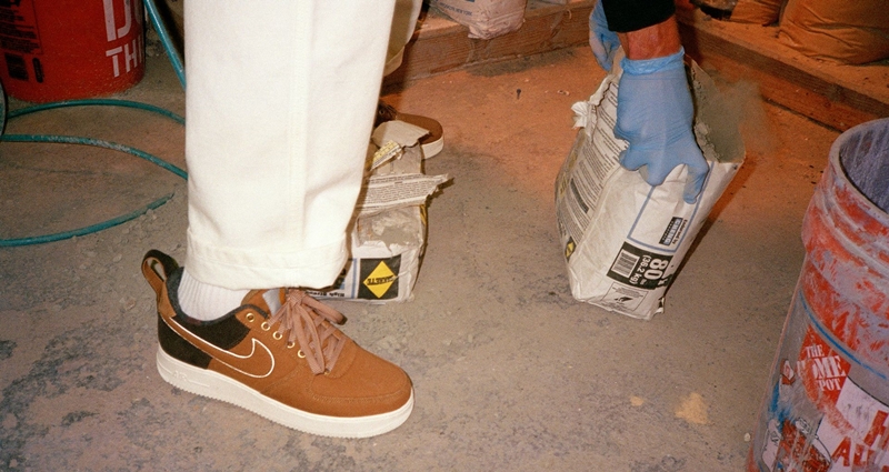 カーハート × ナイキ エア フォース 1 07 ロー プレミアム “エール ブラウン” (CARHARTT NIKE AIR FORCE 1 07 LOW PREMIUM "Ale Brown") [AV4113-200]