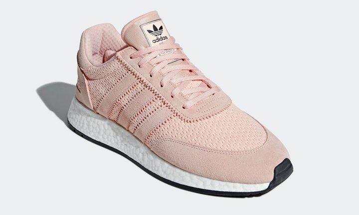 ストレッチメッシュを採用したアディダス オリジナルス I-5923 “アイシーピンク” (adidas Originals I-5923 “Icey Pink”) [D96609]