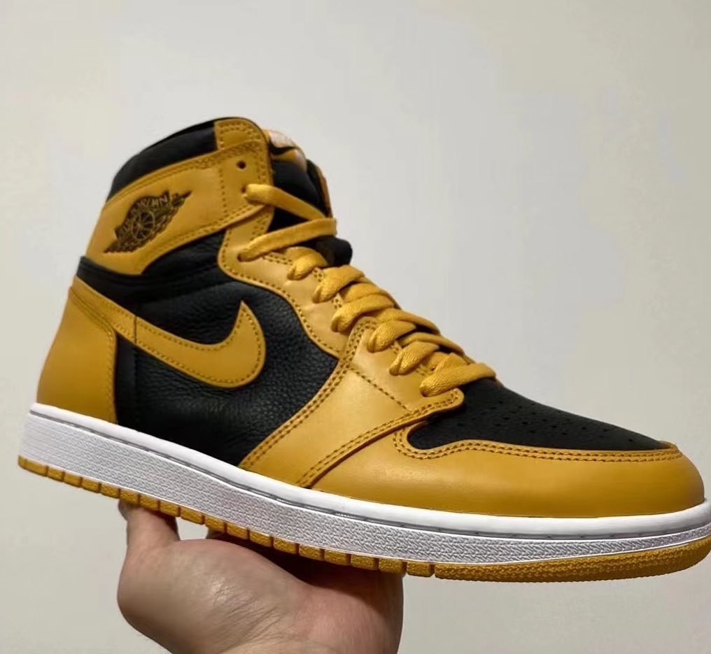 【国内 8/23、9/20 発売】ナイキ エア ジョーダン 1 レトロ ハイ “イエロー/ブラック/ホワイト” (NIKE AIR JORDAN 1 RETRO HIGH “Pollen/Black/White”) [555088-701/575441-701]