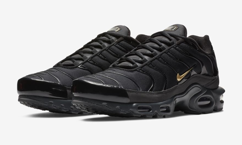 【オフィシャルイメージ】ナイキ エア マックス プラス “ブラック/メタリックゴールド” (NIKE AIR MAX PLUS “Black/Metallic Gold”) [BQ3169-002]