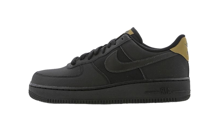 nike air force 1 black footlocker