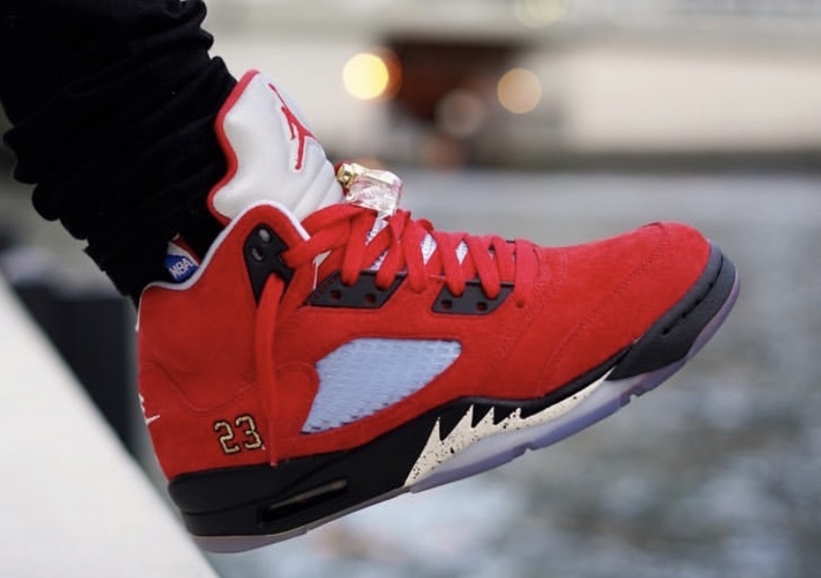 jordan 5 retro trophy room university red