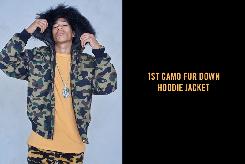 A BATHING APEからダウンとフェザーを使い暖かく身体を包み込むフーディ付きのダウンジャケット「1ST CAMO FUR DOWN HOODIE JACKET」が12/8発売 (ア ベイシング エイプ)