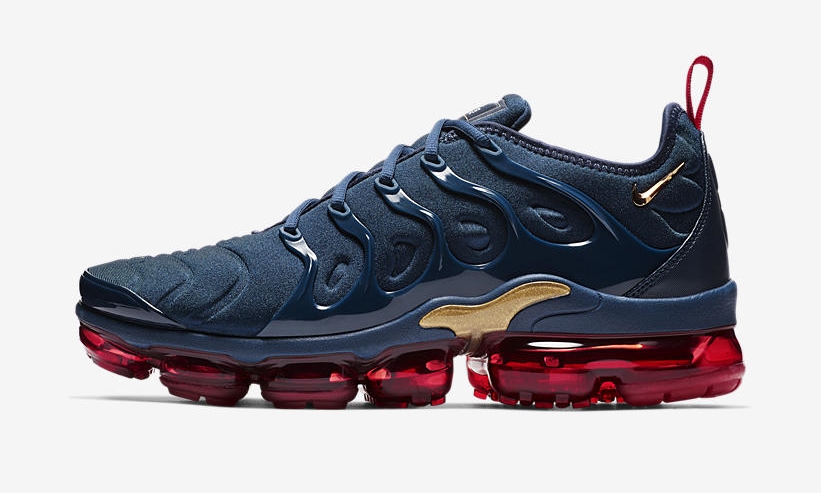 nike air vapormax plus midnight navy metallic gold