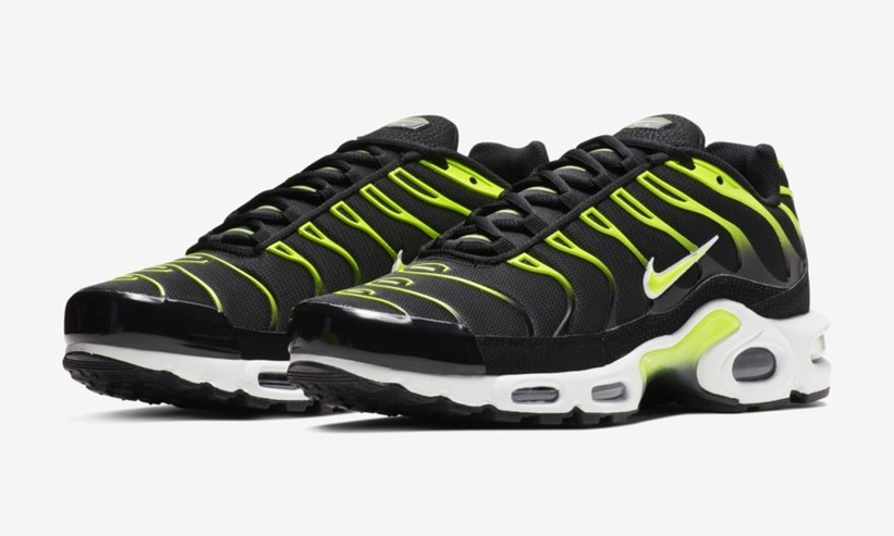 【オフィシャルイメージ】ナイキ エア マックス プラス “ブラック/ボルト” (NIKE AIR MAX PLUS “Black/Volt”) [852630-037]