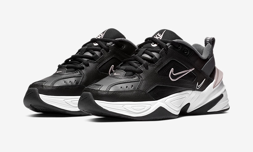 【オフィシャルイメージ】ナイキ ウィメンズ M2K テクノ “ブラック/プラムチョーク” (NIKE WMNS M2K TEKNO “Black/Plum Chalk”) [AO3108-011]