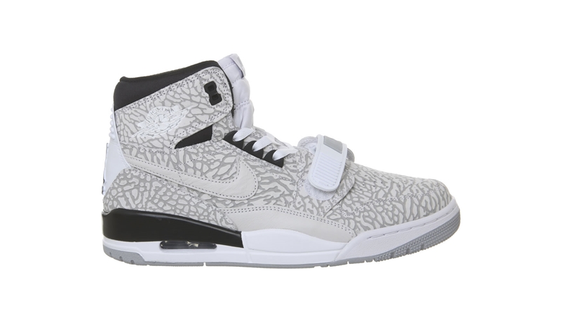 jordan legacy 312 white black