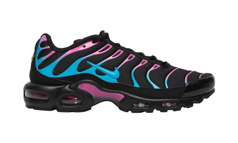 nike air max plus black pink