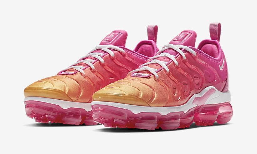 【オフィシャルイメージ】ナイキ ウィメンズ エア ヴェイパーマックス プラス "サイキックピンク" (NIKE WMNS AIR VAPORMAX PLUS "Psychic Pink") [CI9900-600]