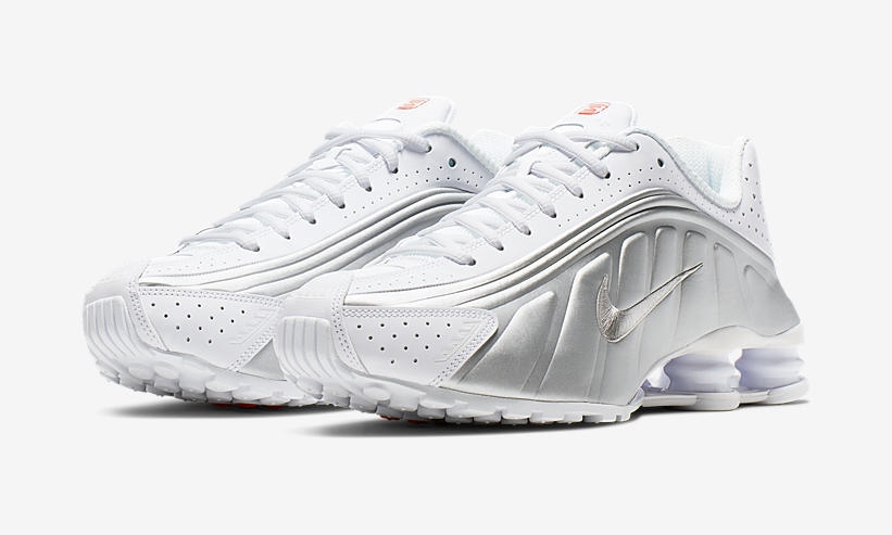 4/13発売！ナイキ ショックス R4 “ホワイト/メタリックシルバー/ブライトクリムゾン” (NIKE SHOX R4 “White/Metallic Silver/Bright Crimson”) [104265-131]