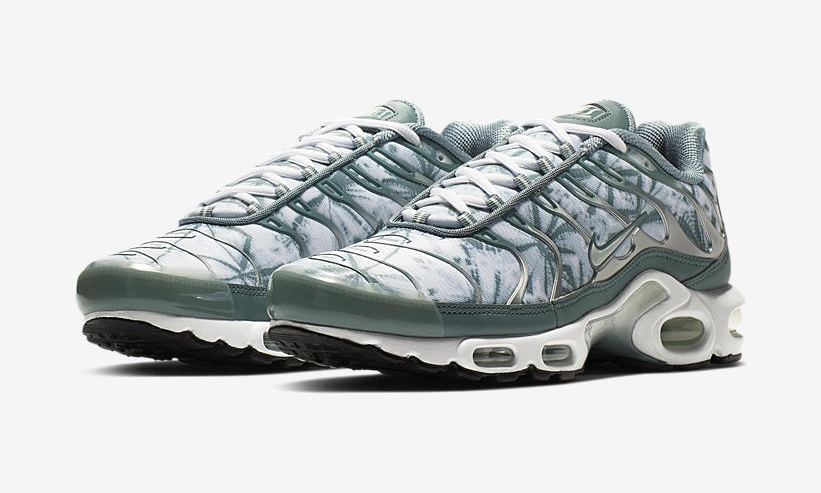 air max plus palm pack