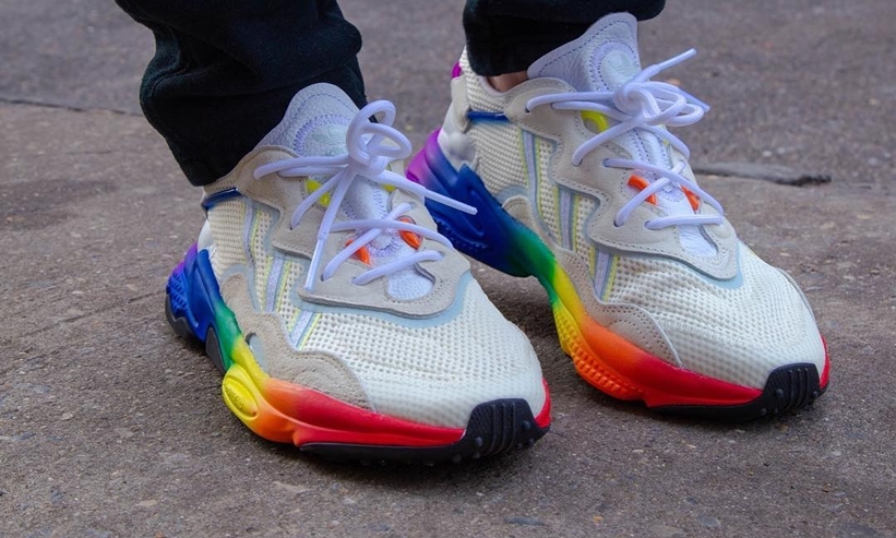 adidas originals ozweego pride