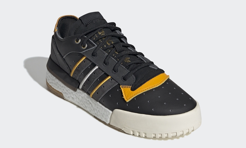 adidas Originals RIVALRY LOW “Core Black/Grey Six/Carbon” (アディダス オリジナルス ライバルリー ロー “コアブラック/グレーシックス/カーボン”) [EE4987]