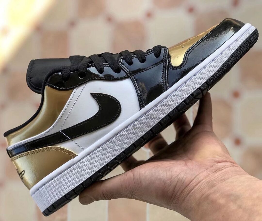 ナイキ エア ジョーダン 1 ロー “パテントゴールドトゥー” (NIKE AIR JORDAN 1 LOW “Patent Gold Toe”) [CQ9447-700]