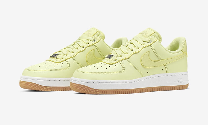 ナイキ ウィメンズ エア フォース 1 07 ロー プレミアム “ルミナスグリーン” (NIKE WMNS AIR FORCE 1 07 LOW PREMIUM “Luminous Green”) [896185-601]