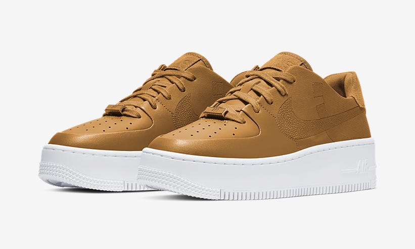 ナイキ ウィメンズ エア フォース 1 セージ ロー LX “ウィート/ホワイト” (NIKE WMNS AIR FORCE 1 SAGE LOW LX “Wheat/White”) [BV1976-700]