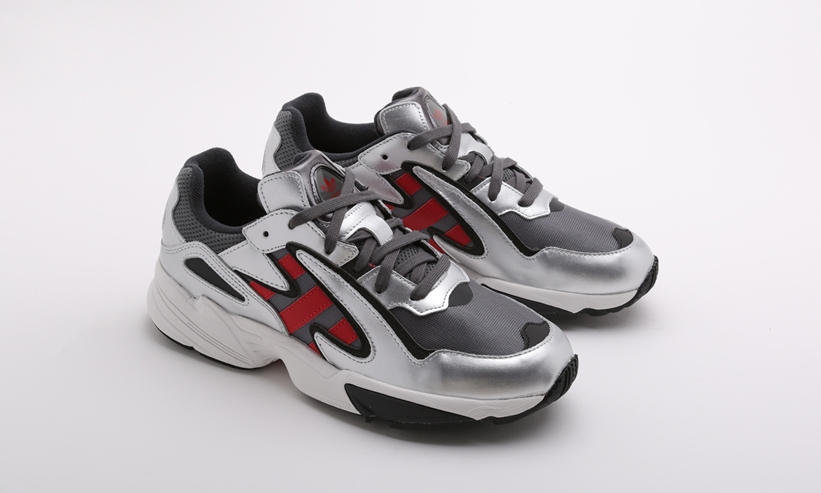 adidas Originals Yung-96 CHASM “Grey Four/Scarlet/Silver Metallic” (アディダス オリジナルス ヤング-96 キャズム “グレーフォー/スカーレット/シルバーメタリック”) [EE7240]