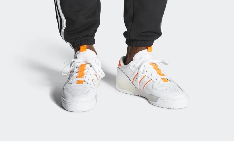 9/1発売！adidas Originals RIVALRY LOW “Cloud White/Solar Orange” (アディダス オリジナルス ライバルリー ロー “クラウドホワイト/ソーラーオレンジ”) [EE4965]