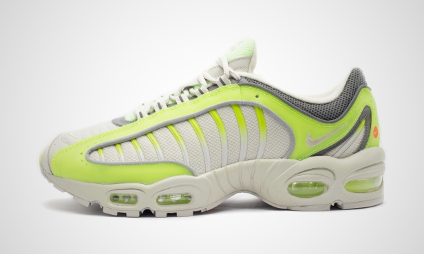 Nike air max tailwind volt 2025