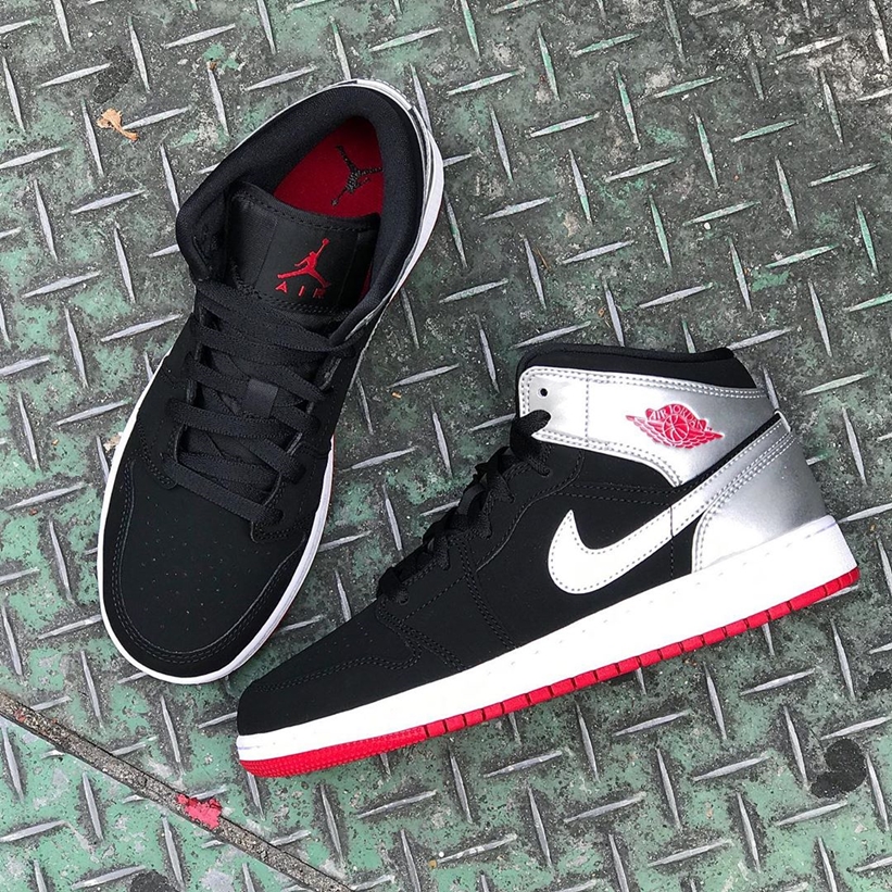 ナイキ GS エア ジョーダン 1 レトロ ミッド “ブラック/ジムレッド” (NIKE GS AIR JORDAN 1 RETRO MID “Black/Gym Red”) [554725-057]