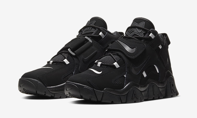 nike air barrage black white