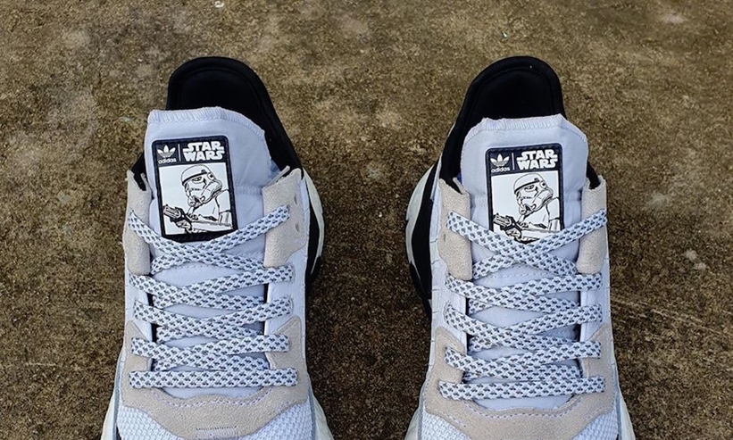 近日発売予定！スターウォーズ × アディダス オリジナルス ナイト ジョガー “ストームトルーパー” (STAR WARS adidas Originals NITE JOGGER “Storm Trooper”)