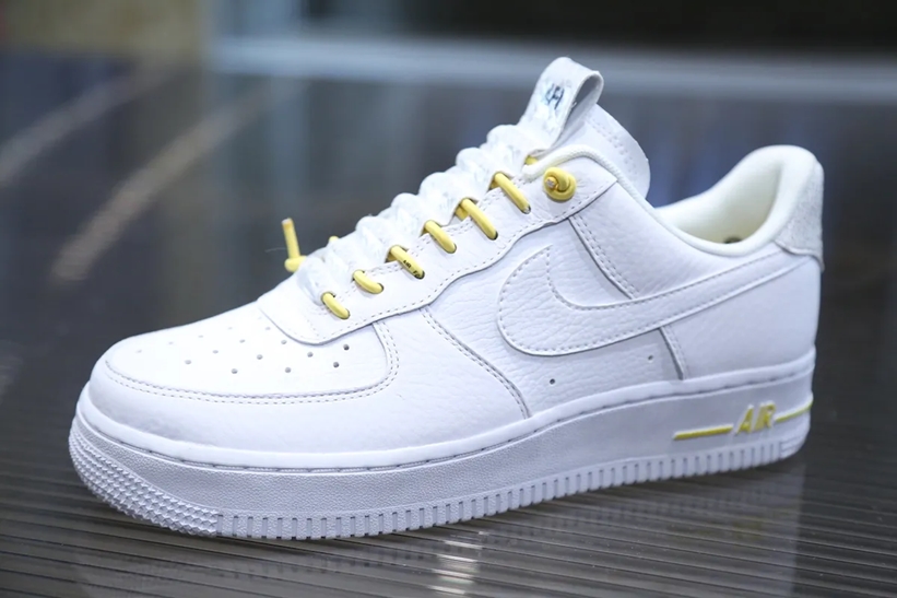 12/1発売！ナイキ ウィメンズ エア フォース 1 07 ロー “リフレクティブ” (NIKE WMNS AIR FORCE 1 07 LOW “Reflective”) [898889-015,104]