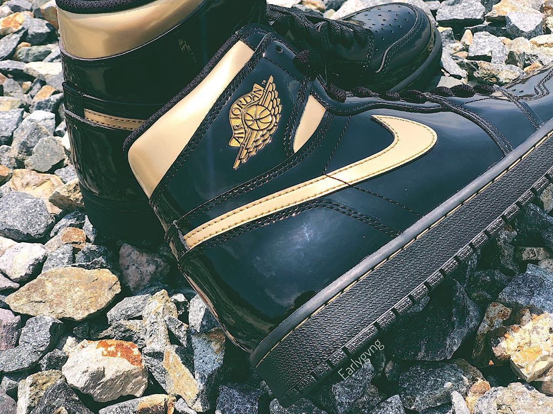 11/30 発売！ナイキ エア ジョーダン 1 レトロ ハイ OG “ブラック/メタリックゴールド” (NIKE AIR JORDAN 1 RETRO HIGH OG “Black/Metallic Gold”) [555088-032]