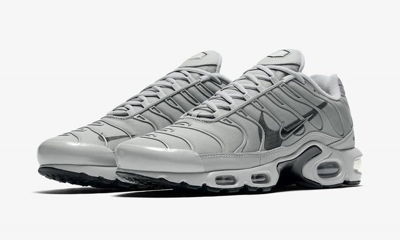 air max plus gray