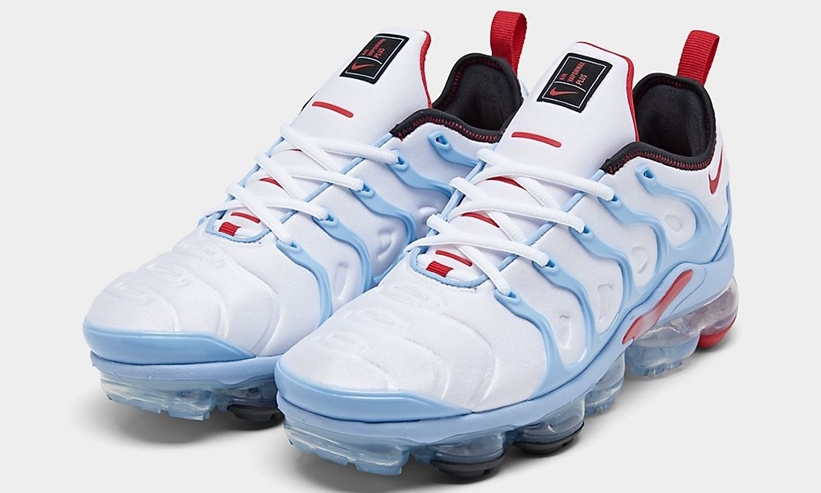 vapormax plus white and red