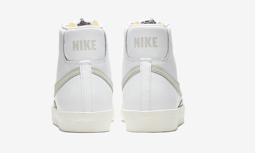 ナイキ ブレーザー ミッド 77 ビンテージ “ホワイト/ライトボーン” (NIKE BLAZER MID 77 VINTAGE “White/Light  Bone”) [BQ6806-106] | Fullress
