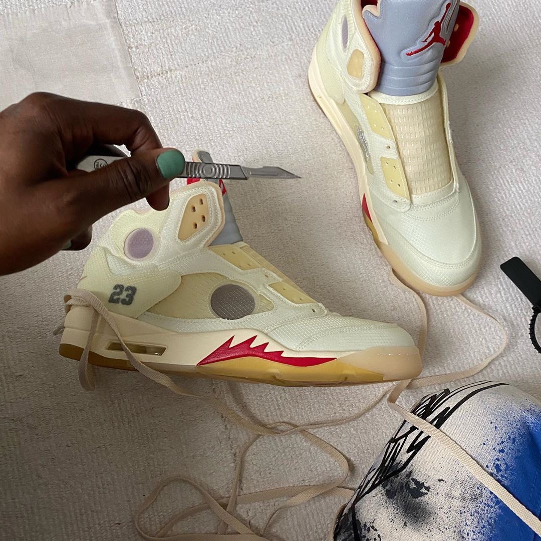 2020年に発売か？オフホワイト × ナイキ エア ジョーダン 5 “ホワイト” (OFF-WHITE NIKE AIR JORDAN 5 “White”)