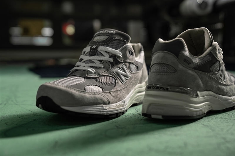 【2024年末 再発売予定】スティーブ・ジョブズが愛した一足！「New Balance M992」復刻モデル「M992 GR」 (ニューバランス) [M992GR]