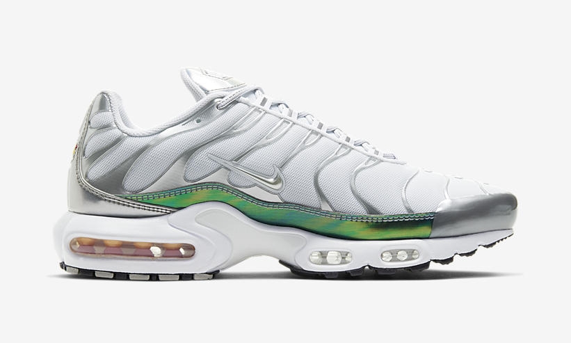 ナイキ エア マックス プラス “ホワイト/メタリックグリーン” (NIKE AIR MAX PLUS “White/Metallic Green”) [CW2646-100]