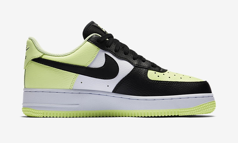 ナイキ エア フォース 1 ロー “バーレイボルト/ブラック/ホワイト” (NIKE AIR FORCE 1 LOW “Barely Volt/Black/White”) [CW2361-700]