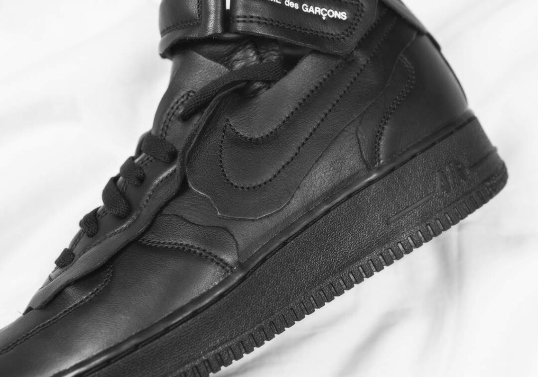 国内 10/31 発売！COMME des GARCONS × NIKE AIR FORCE 1 MID (コム デ ギャルソン ナイキ エア フォース 1 ミッド) [DC3601-001/DC3601-100]