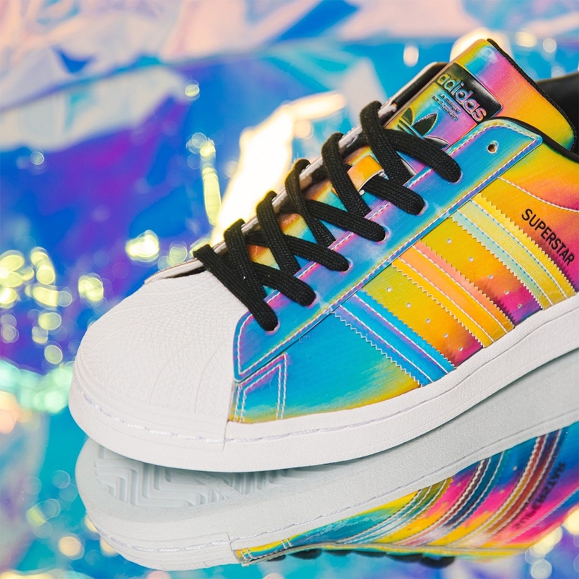 3/7発売！アディダス オリジナルス スーパースター “レインボーイリディセント” (adidas Originals SUPERSTAR “Rainbow Iridescent”) [FX7779]