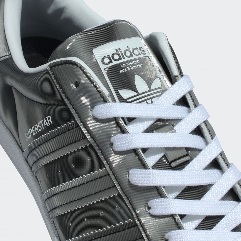 3/7発売！動く度に色が変わる斬新な アディダス オリジナルス スーパースター 2カラー (adidas Originals SUPERSTAR) [FX7780,7781]