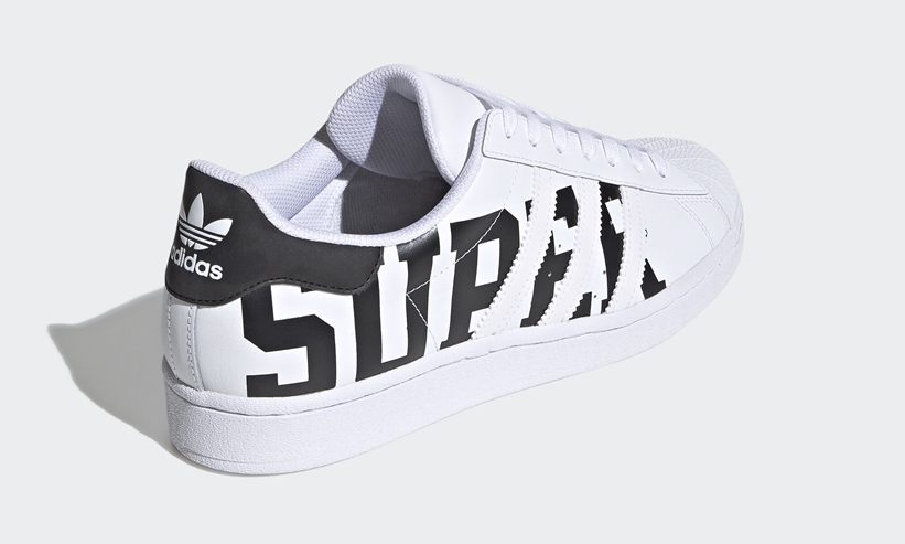 サイドに大きな「SUPERSTAR」を表現したadidas Originals SUPERSTAR “White/Core Black” (アディダス オリジナルス スーパースター “ホワイト/コアブラック”) [FV2816]