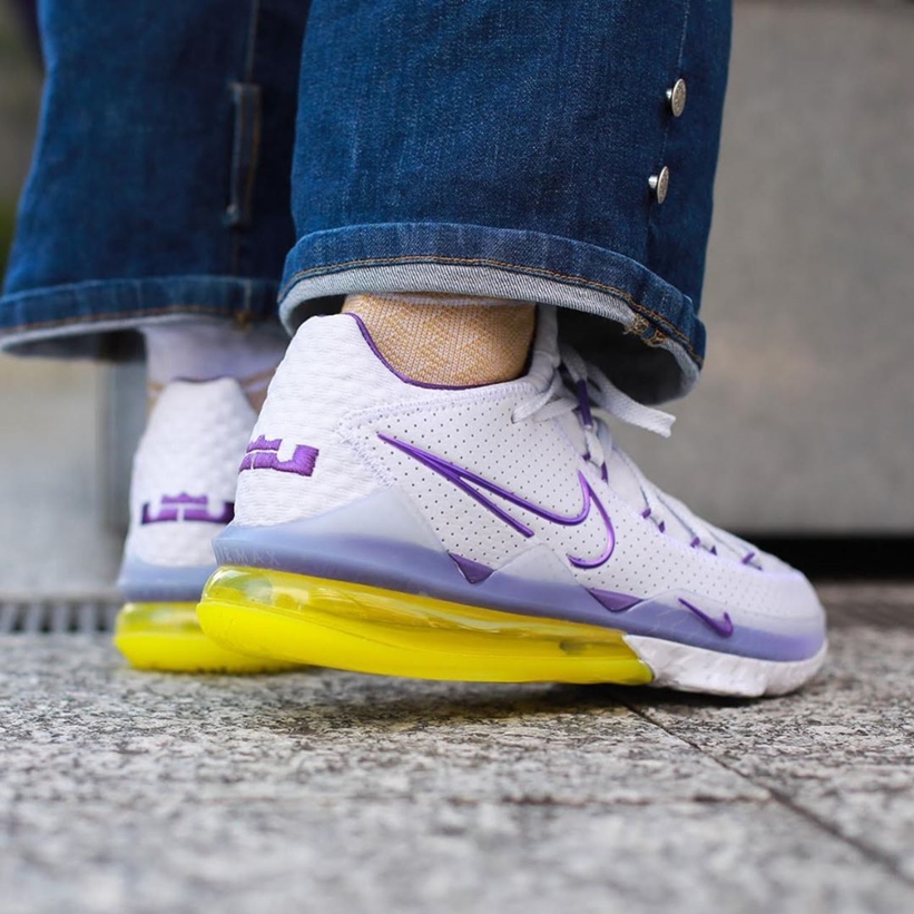 4/1発売！ナイキ レブロン 17 ロー “レイカーズ” “ホワイト/ボルテージパープル” (NIKE LEBRON 17 LOW “Lakers” “White/Voltage Purple”) [CD5007-102]