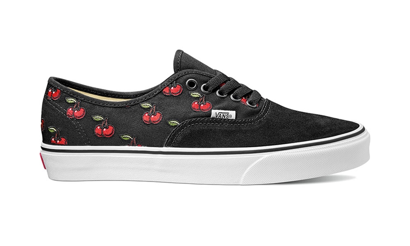 VANS "Cherries" AUTHENTIC Black (バンズ "チェリー" オーセンティック ブラック)