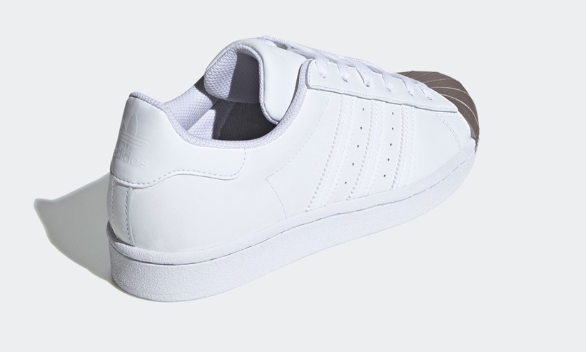 4/16発売！メタリックなシェルトゥが映える アディダス オリジナルス スーパースター (adidas Originals SUPERSTAR) [FX4748]